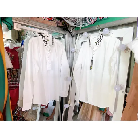 Áo xinh tựu trường,Áo sơ mi trắng cùng mùa tựu trường Em có nhiều mẫu áo trắng sơ mi size nhỏ size lớn nhiều lắm ạ