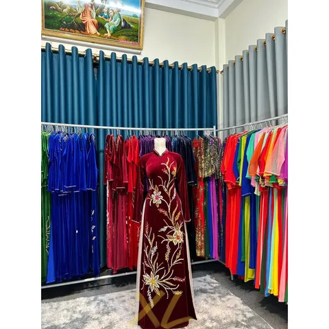 Áo daì nhung đỏ đô đính kêt siêu đẹp Hàng chụp thật 100% Size XL Hàng siêu đẹp tỉ mỉ Giá 450k/ áo dài đính kết