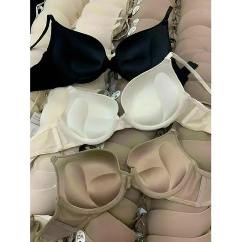 Áo lót xuất Mỹ Có sẵn màu nude Giá 120k Thiết kế ôm ngực, nâng khuôn ngực 1 cách hiệu quả , cực kỳ thoải mái