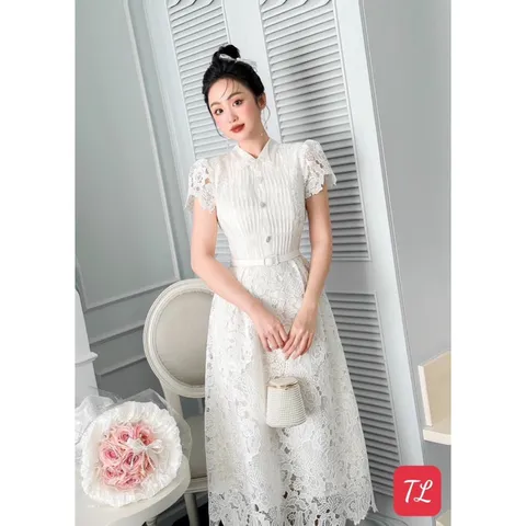 Đầm ren cao cấp Hàng có sẵn giao ngay Hàng đường may đẹp, kỹ, đúng mô tả.  100% sử dụng hình ảnh thật của sản phẩm
