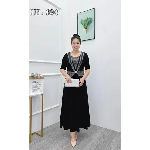 Đầm siêu co giãn dễ chịu, đính kết siêu đẹp Giá 370k Hàng có sẵn giao ngay