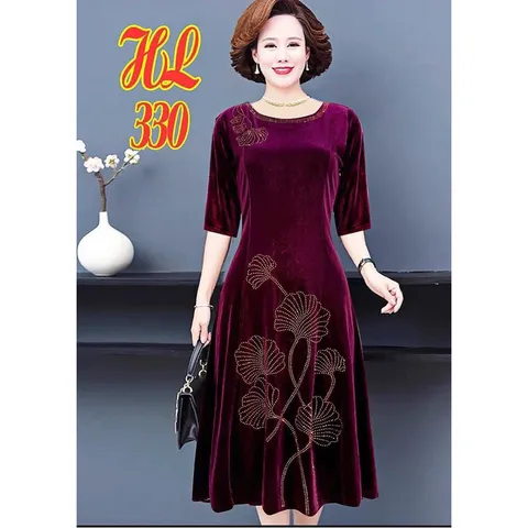 Đầm  nhung ép đá ánh kim loại 1. Giá 390k Hàng có sẵn giao ngay Chất liệu nhung cao cấp