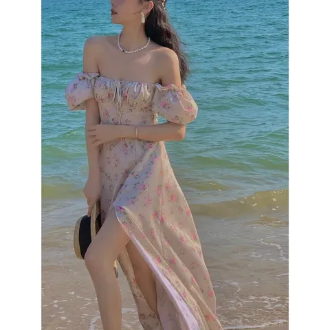 xxinh lắm lắm Maxi hoa xẻ cao cấp ạ, mặc e này chụp hình bao xinh, chụp hình cưới cũng xinh ạ🤗🤗