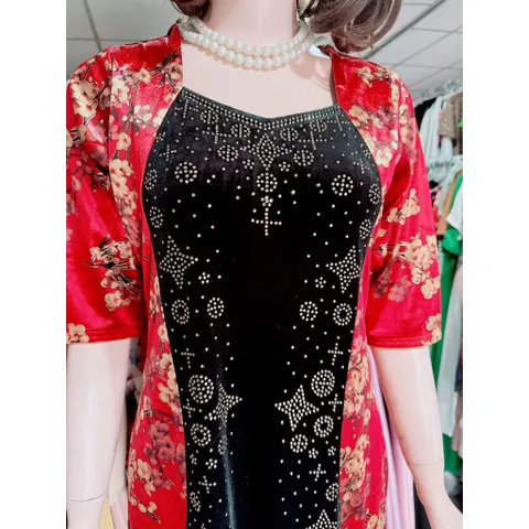 Đầm nhung sườn xám siêu đẹp Giá 290k Chất liệu nhung co giãn dễ mặc
