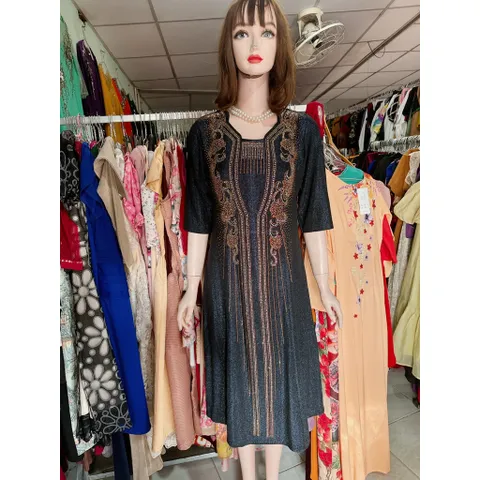 Đầm dự tiệc trung niên chất thun nhũ co giãn cực tốt, mịn ,, Đầm trung niên đi tiệc  nhũ mịn ép đá Hàng có sẵn giao ngay
