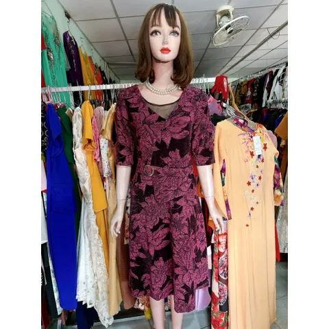 Đầm Trung Niên Thiết Kế Cao Cấp Tặng Mẹ Yêu, Chất Liệu Thun Nhũ Kim Sa Ánh Kim Hàng có sẵn giao ngay Màu hồng Giá 350k