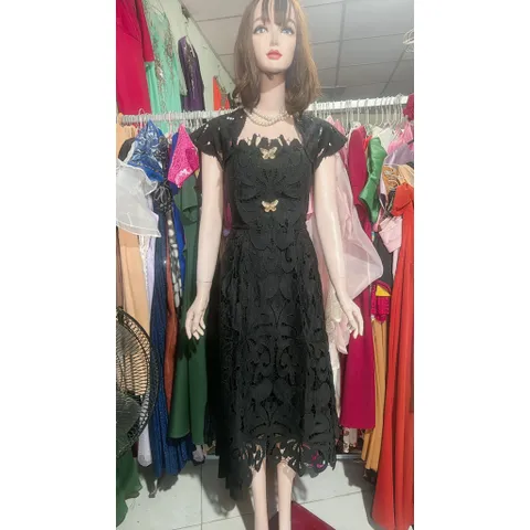đầm ren đen cao cấp