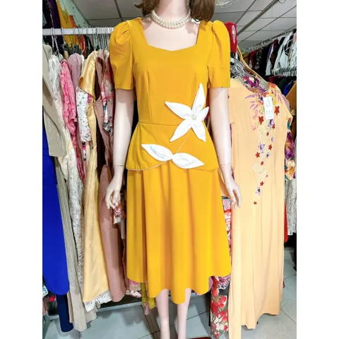 Đầm chất liệu thun umi cao cấp đính hoa nổi siêu đẹp Eo dứoi 84cm mặc đẹp, size SMLXL Màu đỏ và vàng Hàng có sẵn giao