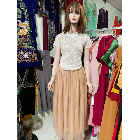 Đầm ren đúp lót kèm 3 lớp lưới Hàng có sẵn giao ngay Size SM, eo dưới 74cm mặc đẹp Giá 350k