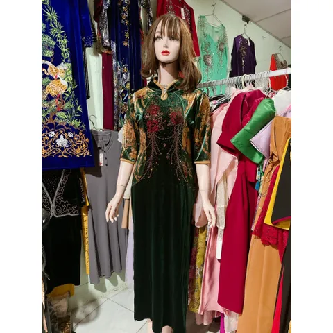 Đầm nhung cổ sườn xám đính đá cao cấp màu đỏ đô + xanh lá Hàng có sẵn giao ngay Chất nhung co giãn dễ mặc Giá 420k