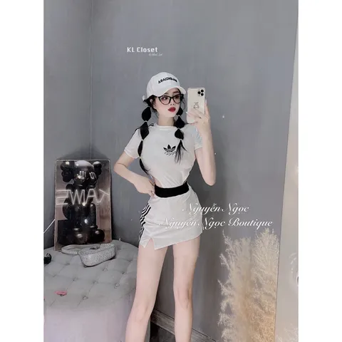 Set Bộ Ôm Body Mix Chân Váy Dáng Ngắn Màu Đen Trắng  Hàng có sẵn giao ngay S Giá 250k/ cả set Chất liệu thun cotton