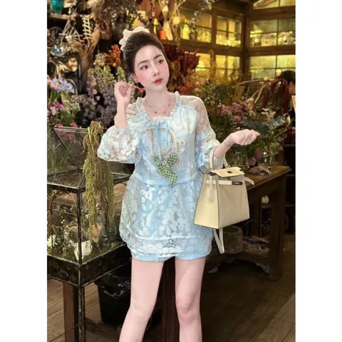 Set áo hoa xịn đính kết + quần lưng eo có co giãn Giá 490k/ cả set Hàng coa sẵn giao ngay S