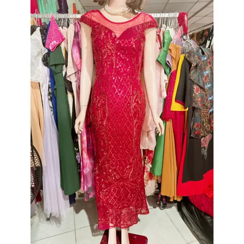 Dạ hội kim sa siêu đẹp, có sẵn mút ngực Eo dưới 74cm , size SM Hàng có sẵn giao ngay  Giá 390k Đúp lót 2 lớp