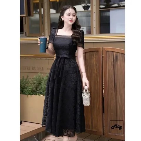 Đầm Thiết Kế Chất Ren Kén Tằm Dệt Khoang Chỉ Dáng Xoè  Hàng có sẵn giao ngay M Size SM Màu đen Giá 380k Đúp lót 2 lớp