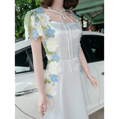 Đầm  ren thêu hoa tafta cao cấp sang diện bốn mùa vừa kín mà sang trong Giá 490k