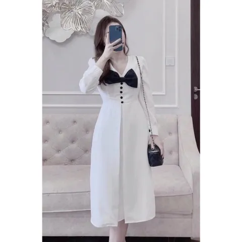 🌷VÁY đẹp đỉnh cao xuất sắc lắm nhé chị em ơi 👍🏻lên dáng cũng xinh lắm ấy! ☘️ VÁY TRẮNG XẾP CỔ V NƠ CÚC BỌC 💎 🌷