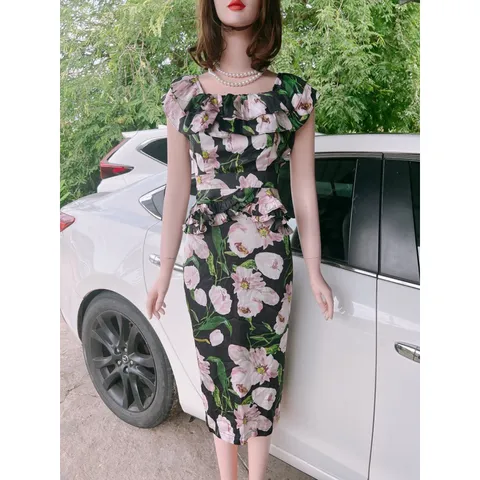 Đầm lụa siêu đẹp Hàng có sẵn giao ngay Chất liệu lụa siêu đẹp, nhẹ, không nhăn, không rút, mềm mát Giá 400k
