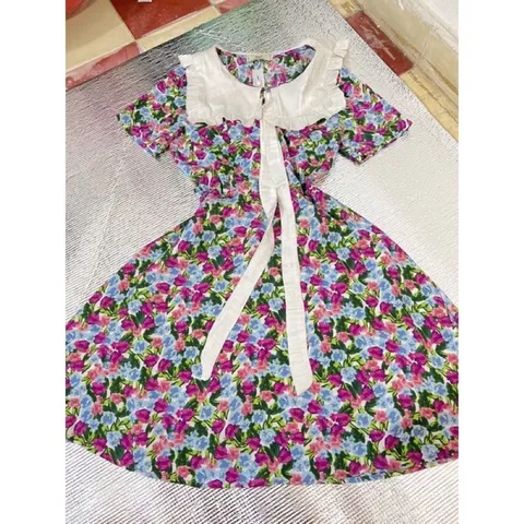 đầm hoa vintage cổ bèo cute Giá 290k Hàng có sẵn giao ngay
