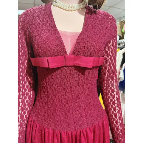 Đầm Ren Tay Dài Dáng Xoè  phối nơ ngực cổ V lưới 2 lớp, Ren co giãn Hàng có sẵn giao ngay Size SM Chất liệu ren cao cấp