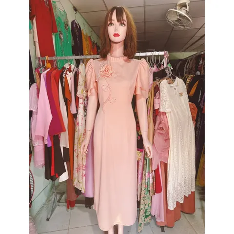 Áo dài đính hoa nổi Hàng có sẵn giao ngay XL Giá 290k/ áo dài , quần 100k/ quần Màu cam sữa