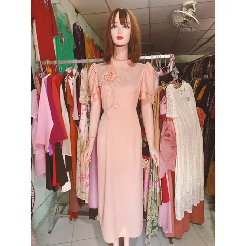 Áo dài đính hoa nổi Hàng có sẵn giao ngay XL Giá 290k/ áo dài , quần 100k/ quần Màu cam sữa