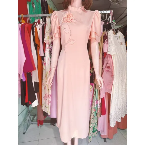 Áo dài đính hoa nổi Hàng có sẵn giao ngay XL Giá 290k/ áo dài , quần 100k/ quần Màu cam sữa