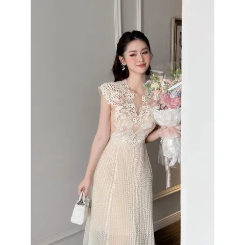 Đầm ren họa tiết cánh tiên chân váy dập li cao cấp, đầm du lịch, đi chơi, đi tiệc, hẹn hò
