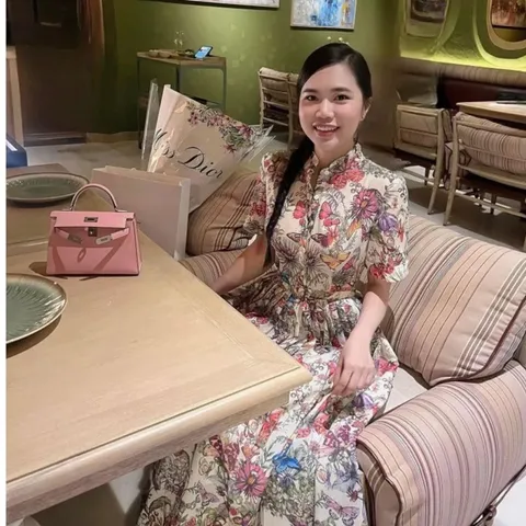 {Hình thật chụp sàn] Đầm maxi hoa họa tiết sang trọng dây thắt eo siêu xinh Hàng có sẵn giao ngay  Giá 299k