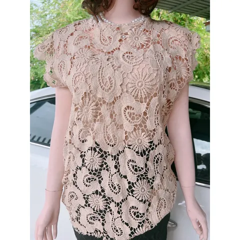 sét áo ren + váy ren + áo lót bên trong  có kèm thêm ảnh chụp thật chất liệu ren / tone  màu nude trẻ trung nữ tính