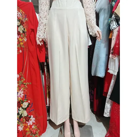 Quần ống rộng màu kem