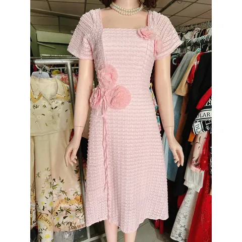 Đầm ren đúp lót 2 lớp kết hoa siêu đẹp Hàng có sẵn giao ngay Màu hồng baby Giá 299k Size SMLXL