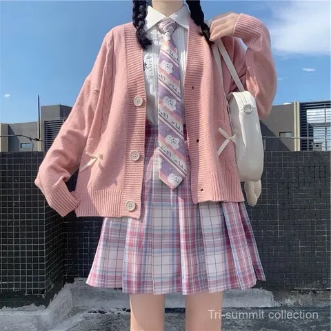 Áo dệt kim cổ Áo len cardigan mềm mại   Hàng có sẵn giao ngay Màu hồng Giá 220k, người ta đang bán 3xx