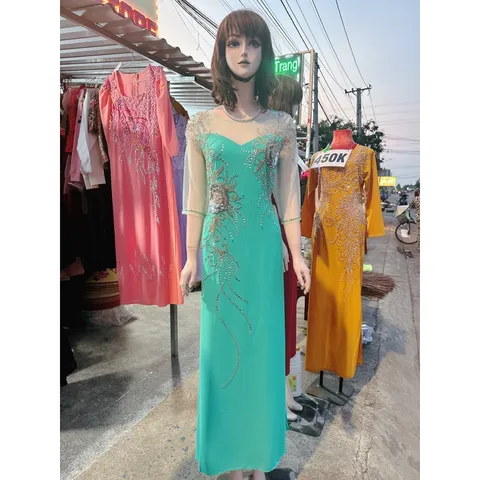 dạ hội áo dài sang trọng