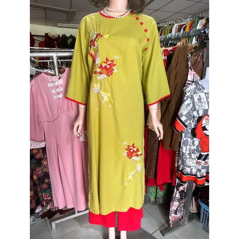 Áo dài hoạ tiết sang trọng