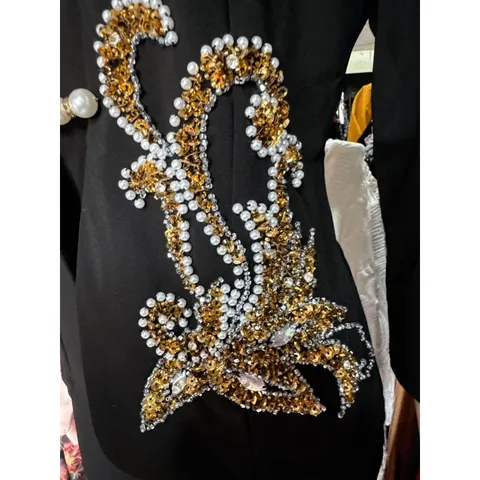 Đầm vest kết đá thủ công tỉ mỉ Hàng có sẵn giao ngay Giá 420k Hàng có sẵn giao ngay Có đủ size tới 85kg