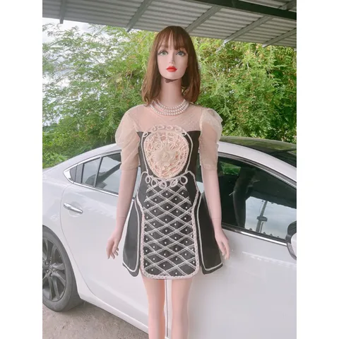 Đầm dự tiệc cao cấp 🌈tafta kết cườm ngọc🌈 tỉ mỉ tay lưới phồng cổ tròn xòe chữ A xẻ đùi Có màu kem M và màu đen S
