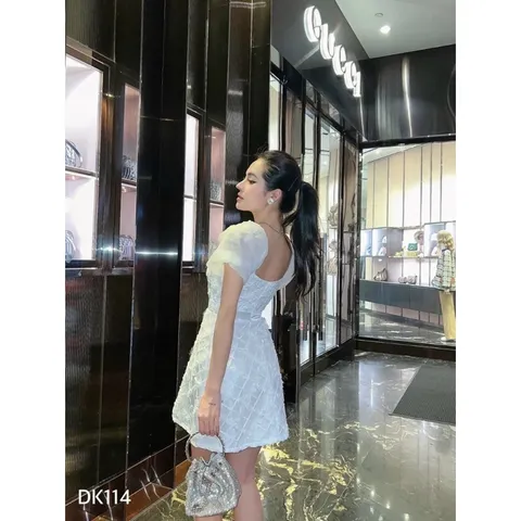 Đầm dự tiệc 🔥ren cao cấp🔥 cổ vuông tay bồng xòe chữ A màu trắng dự tiệc đám cưới cao cấp dạo phố Hàng có sẵn giao ngay