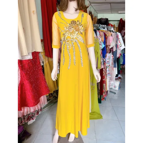 Đầm solen dáng dài đính kết siêu đẹp Hàng đính kết tay thủ công Giá 399k Hàng có sẵn giao ngay  Chất liệu solen xịn