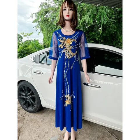 Đầm solen đính kết siêu đẹp Giá 399k Hàng có sẵn giao ngay  Chất liệu solen xịn đẹp, có co giãn dễ mặc Có đủ size
