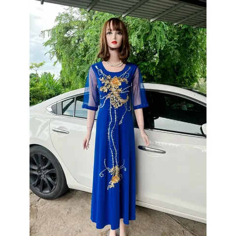 Đầm solen đính kết siêu đẹp Giá 399k Hàng có sẵn giao ngay  Chất liệu solen xịn đẹp, có co giãn dễ mặc Có đủ size