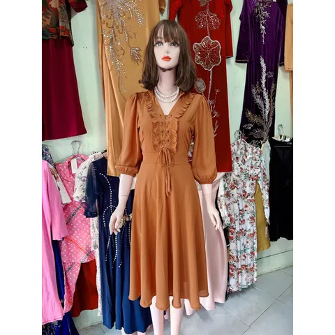 Đầm đúp lót 2 lớp Hàng cao cấp  Chất liệu chifffon cao cấp xịn Hàng có sẵn giao ngay  Giá 290k Dưới 70kg mặc đẹp Màu cam