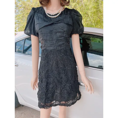 Đầm ren nổi Màu đen  Hàng có sẵn giao ngay Đủ size Giá 290k