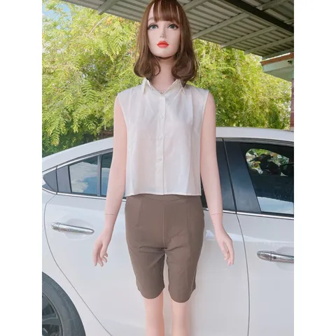 Set áo sơ mi trắng + quần ngố màu nâu tây Size SM Giá 250k/ cả set Hàng có sẵn giao ngay
