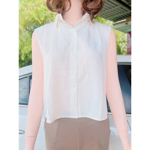 Set áo sơ mi trắng + quần ngố màu nâu tây Size SM Giá 250k/ cả set Hàng có sẵn giao ngay