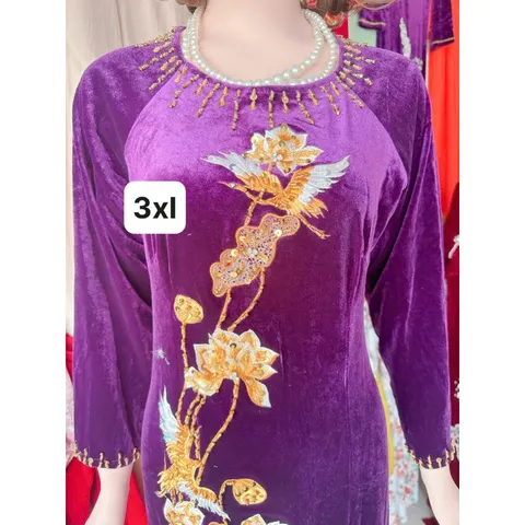 Áo dài thêu đính kết thủ công
