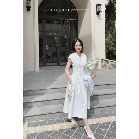 ĐẦM XẾP LY NGỰC Hàng cao cấp Giá 299k Hàng có sẵn giao ngay Đủ size màu trắng kem