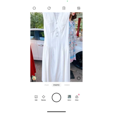 ĐẦM XẾP LY NGỰC Hàng cao cấp Giá 299k Hàng có sẵn giao ngay Đủ size màu trắng kem