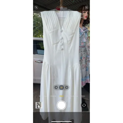 ĐẦM XẾP LY NGỰC Hàng cao cấp Giá 299k Hàng có sẵn giao ngay Đủ size màu trắng kem