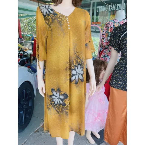 Đầm trung niên 2 lớp Hang đẹp Giá 290k Hàng có sẵn giao ngay