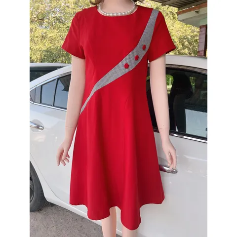 Đầm cách điệu Màu đỏ đô Giá 290k Hàng có sẵn giao ngay